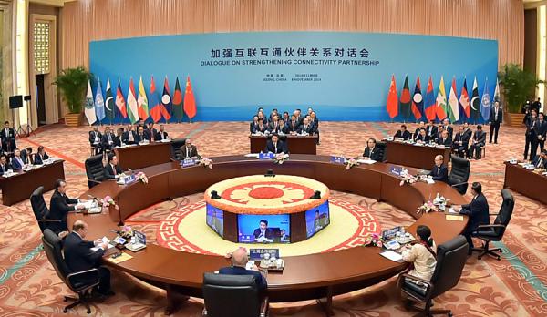“習(xí)旋風(fēng)”勁刮APEC,“互聯(lián)互通”加碼“一帶一路”
