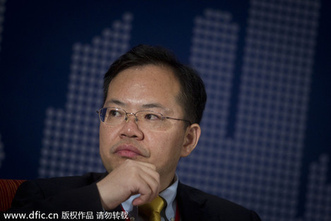 魯政委:中國需調整人民幣高估匯率