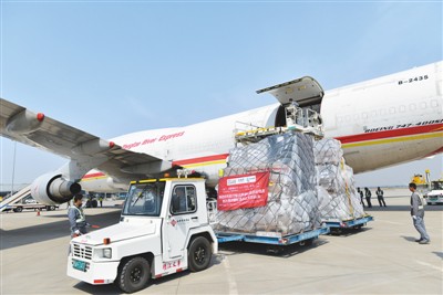 中歐班列“西安-莫斯科”開(kāi)行 比海運(yùn)節(jié)省30多天