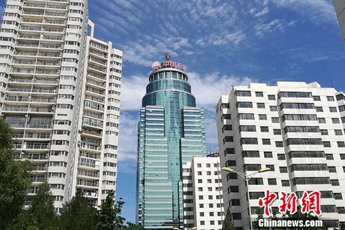 北京市東單附近某居民樓外景。<a target=&apos;_blank&apos; href=&apos;http://www.chinanews.com/&apos; _fcksavedurl=&apos;http://www.chinanews.com/&apos; ></table><p align=