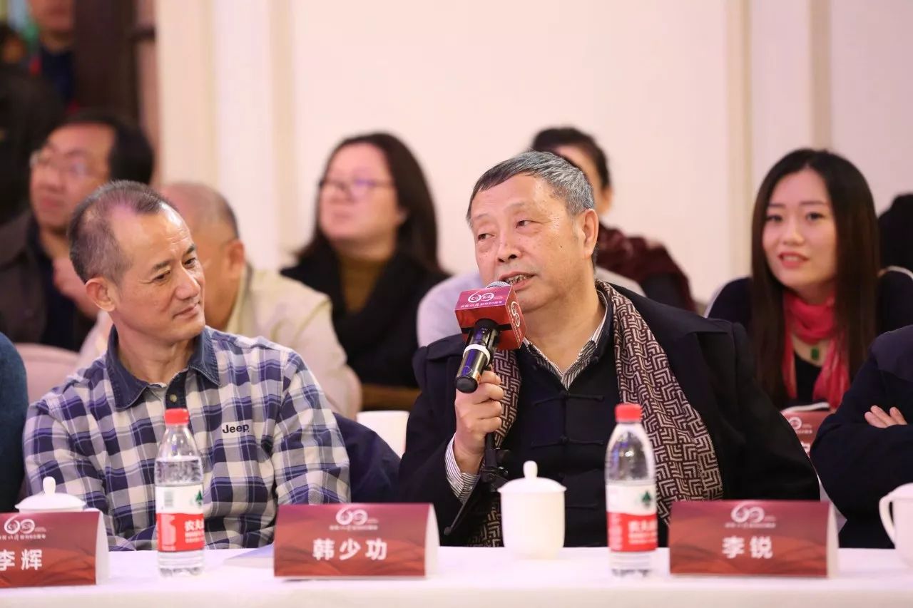文學(xué)家園：大咖舉杯古井貢，共慶《收獲》60年！